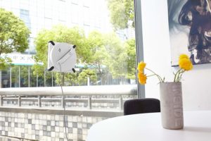 Anwendung von Fensterputzrobotern im Test & Vergleich